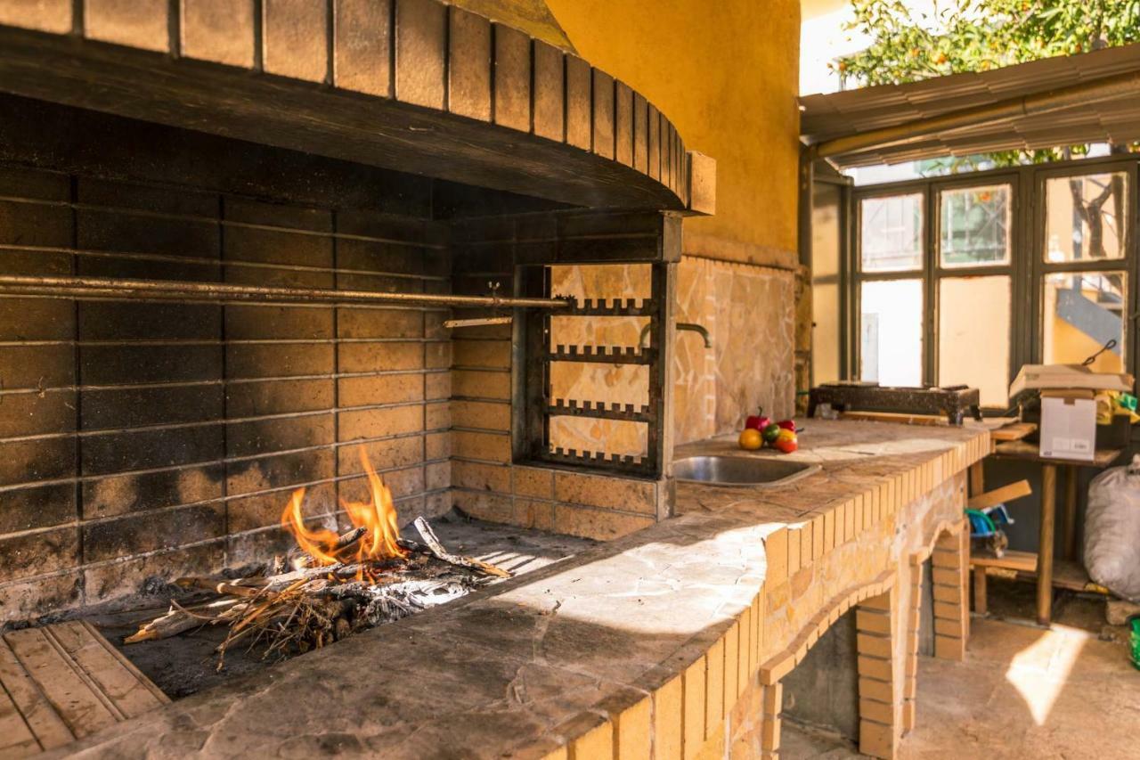 אגיוס יואניס פריסטרון Traditional Rustic Maisonette By Konnect מראה חיצוני תמונה